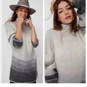 ANTHROPOLOGIE Perri‎ Ombre  Turtleneck striped sweater Tunic